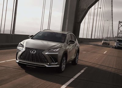 LEXUS