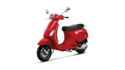 Review Vespa LX 125 I-Get: Fitur, Performa Mesin, dan Harga