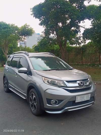 HONDA BRV E PRESTIGE CVT AT 2016