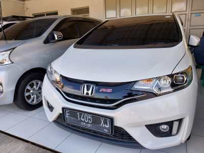 HONDA JAZZ GK5 RS CVT 2015