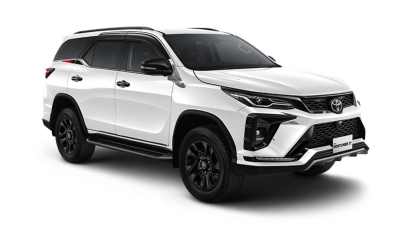 Toyota Hadirkan New Fortuner yang Lebih Sporty dan Elegan