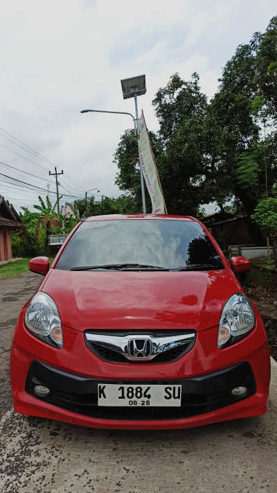 HONDA Brio e at