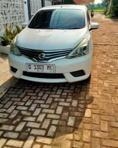 NISSAN Grand Livina XV automatic