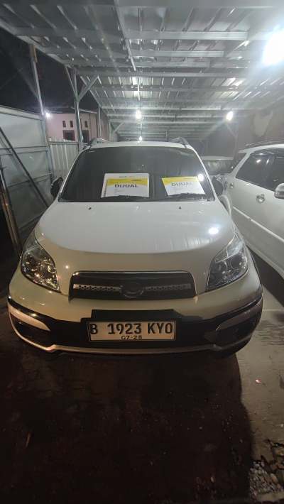 DAIHATSU Terios TX AT