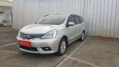 NISSAN GRAND LIVINA XV 1.5