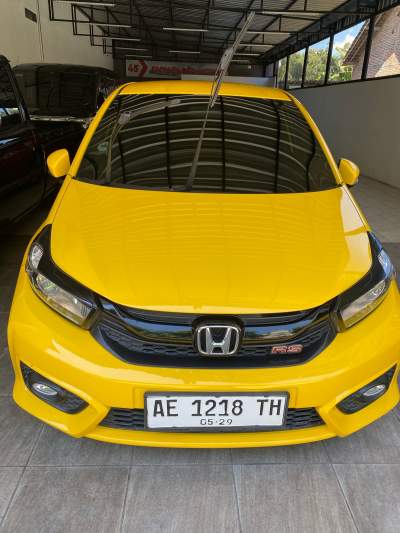 HONDA BRIO RS AT