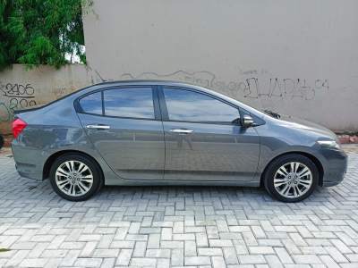 Honda City E CVT