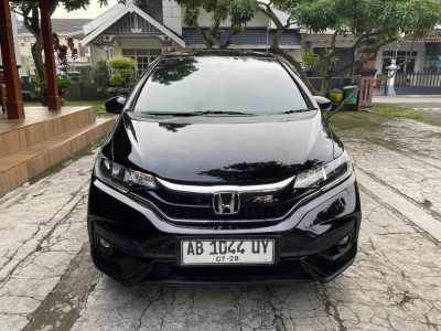 Honda Jazz RS GK5 AT