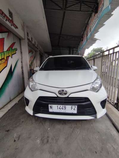 Toyota Calya E STD