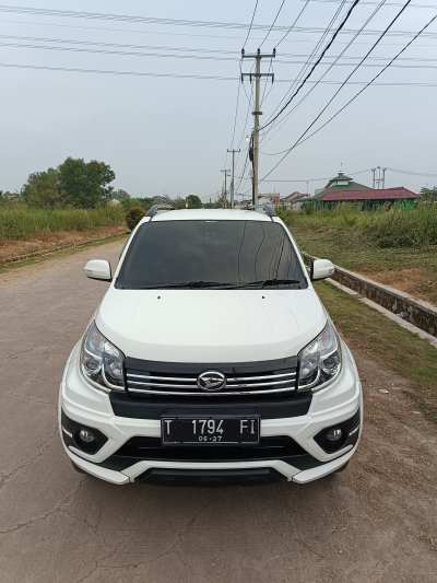 DAIHATSU TERIOS R MT ADV