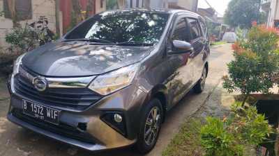 Daihatsu Sigra R AT