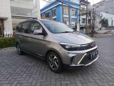 Wuling Confero 1.5 L Lux+ MT