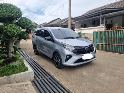 Daihatsu Sigra 1.2 R Automatic