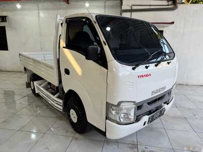 ISUZU TRAGA 1.5 ACPS MT