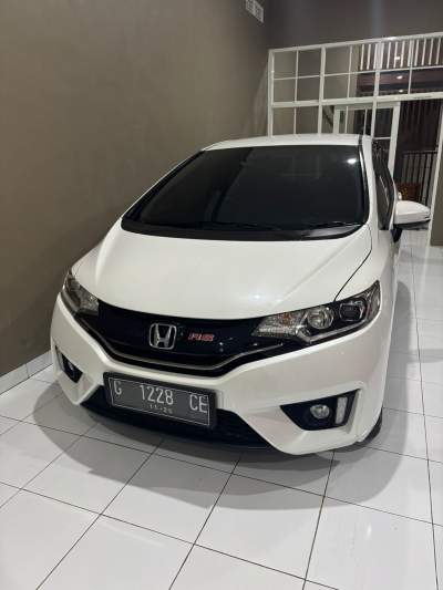 HONDA JAZZ 1.5 RS CVT
