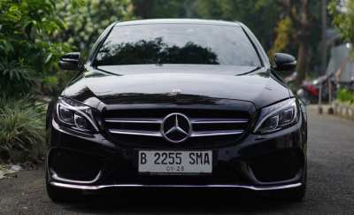 Mercedes-Benz C300 2.0 At