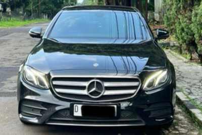 E300
