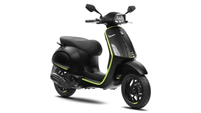 Vespa Sprint Tech 150, Skuter Matic Buat Tech-savvy Riders