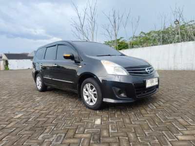 Nissan Grand Livina 1.5 Ultimate Automatic
