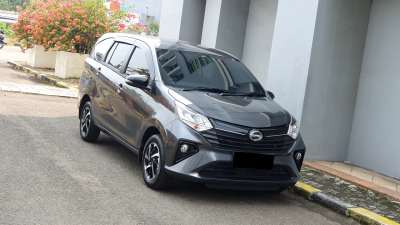 Daihatsu Sigra R Automatic