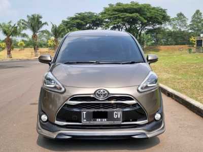 Toyota Sienta 1.5 Q Automatic