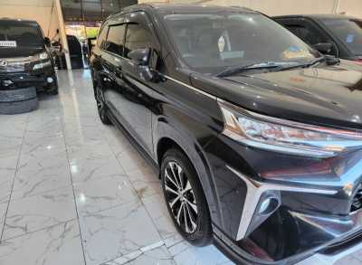 Toyota Avanza Veloz 1.5 Q AT