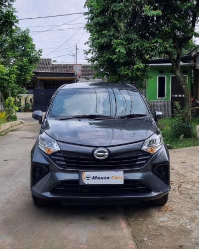 Daihatsu Sigra 1.0 M Manual