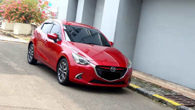 Mazda 2 1.5 R Skyactive Automatic