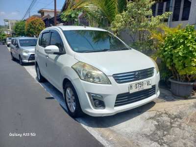 Suzuki Ertiga 1.4 GL AT