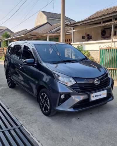 Daihatsu Sigra 1.2 R Manual