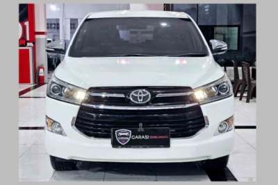 Toyota Kijang Innova Reborn 2.4 Q Luxury Automatic