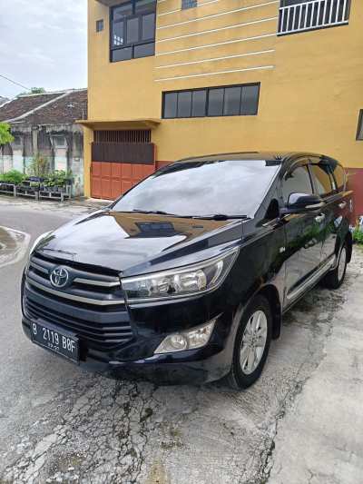 Toyota Kijang Innova 2.0 G AT