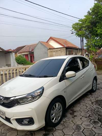 Honda Brio 1.2 E MT