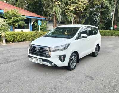 Toyota Kijang Innova 2.4 G AT