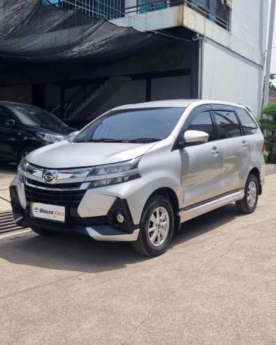 Daihatsu Xenia 1.3 R Deluxe Automatic