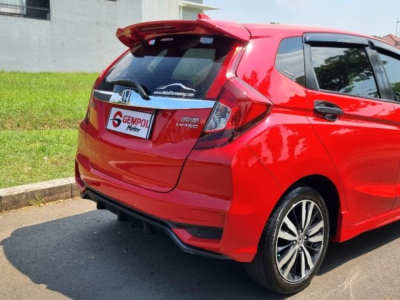 Honda Jazz 1.5 RS Automatic