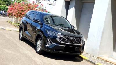 Toyota Kijang Innova Zenix 2.0 G Automatic