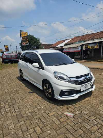 HONDA MOBILIO 1.5 RS MT