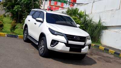 Toyota Fortuner 2.4 VRZ Automatic