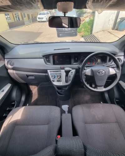 Daihatsu Sigra 1.2 R Automatic