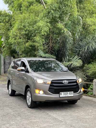 TOYOTA KIJANG INNOVA 2.0 G AT