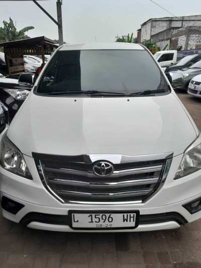 Toyota Kijang Innova 2.4 G MT