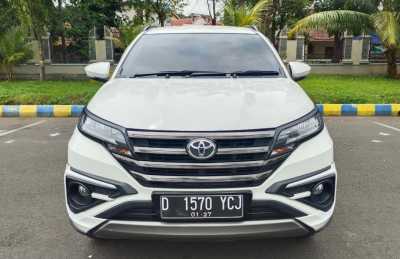 TOYOTA RUSH 1.5 GR AT