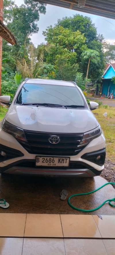 Toyota Rush 1.5 TRD S AT