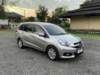 Honda Mobilio 1.5 E MT