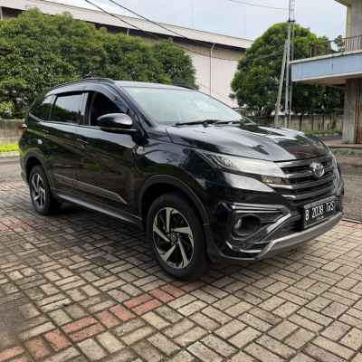 Toyota Rush 1.5 GR AT