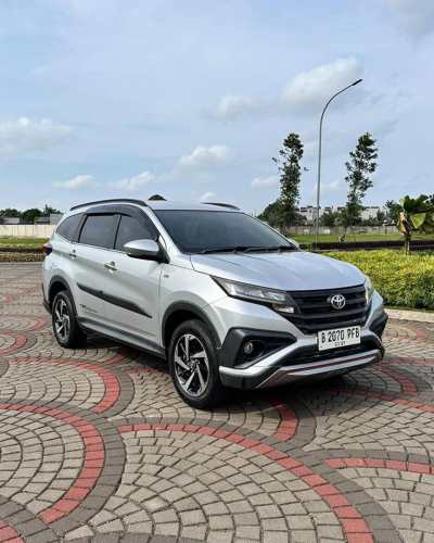 Toyota Rush 1.5 S TRD AT