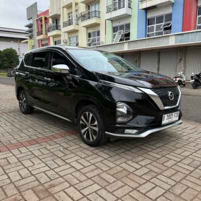 Nissan Livina 1.5 VL AT