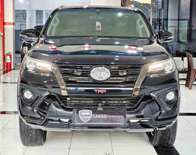 Toyota Fortuner 2.4 VRZ TRD Sportivo AT