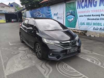 Honda Jazz 1.5 RS AT